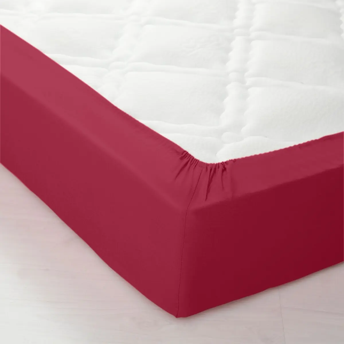 Napínací jednobarevné prostěradlo, hloubka rohů 26 cm