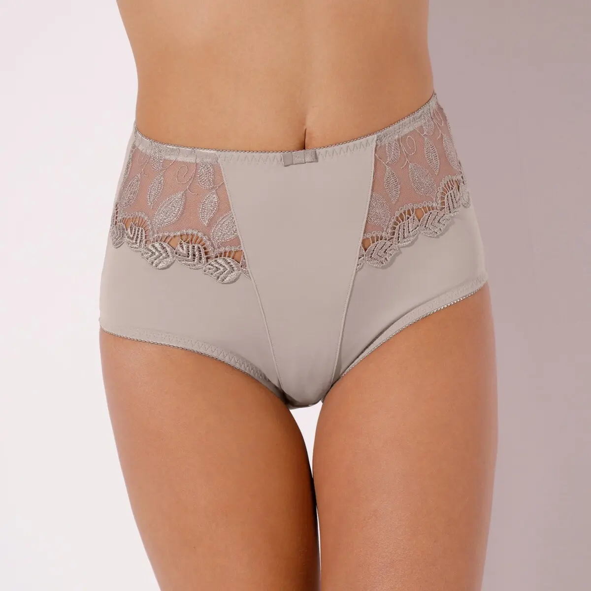 Sada 2 stahujících kalhotek Rima zn. Confidence Lingerie® z mikrovlákna a vyšívaného tylu hnědošedá