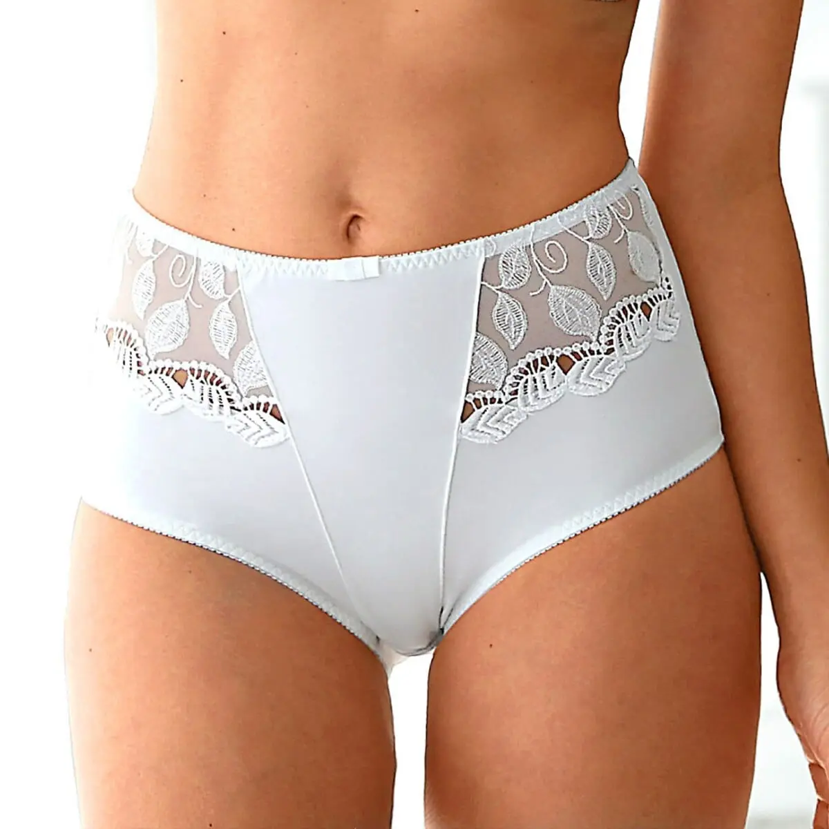 Sada 2 stahujících kalhotek Rima zn. Confidence Lingerie® z mikrovlákna a vyšívaného tylu