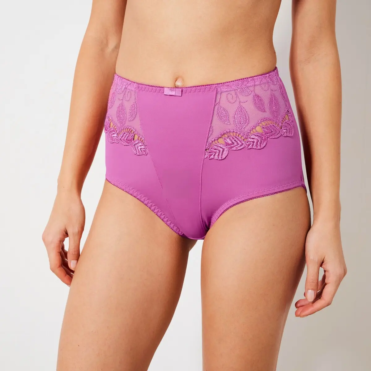 Sada 2 stahujících kalhotek Rima zn. Confidence Lingerie® z mikrovlákna a krajky