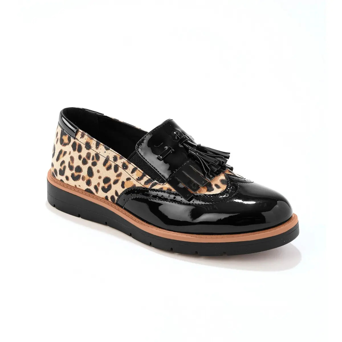 Slippers na klínku, s třásněmi a střapci, leopardí vzor