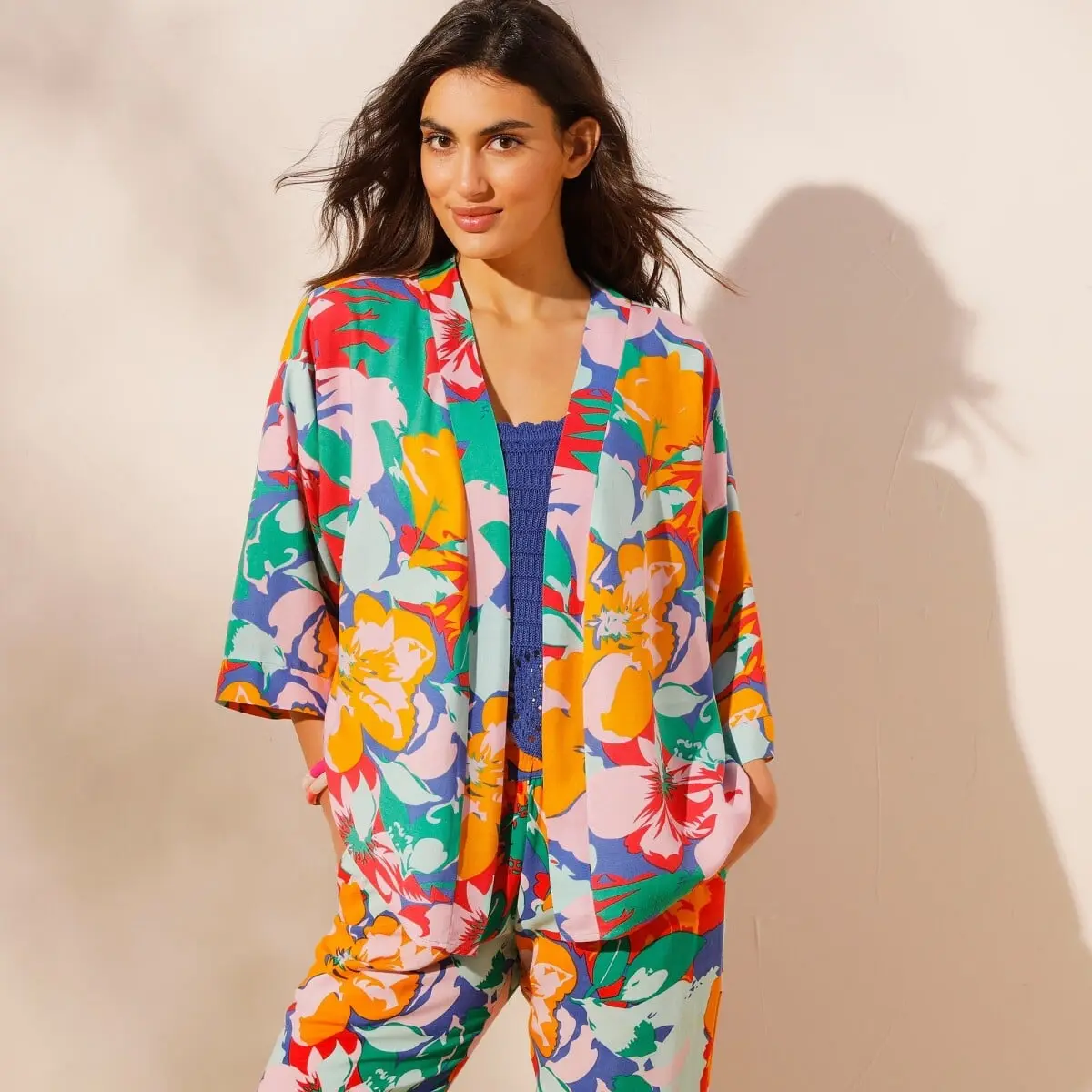 Kimono s potiskem květin