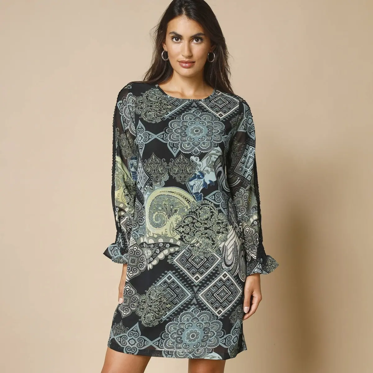 Rovné šaty s potiskem patchwork khaki/modrá