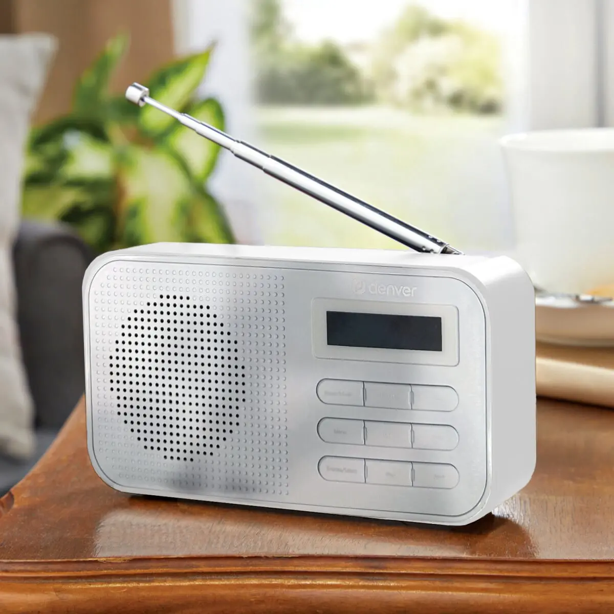 Přenosné DAB rádio