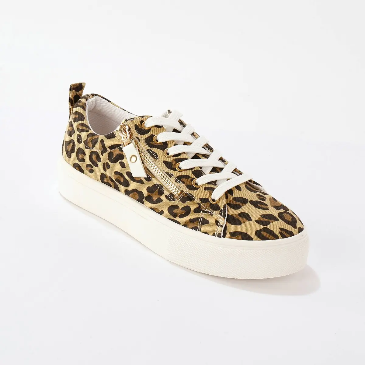 Plátěné tenisky se zipem a tkaničkami, s leopardím vzorem