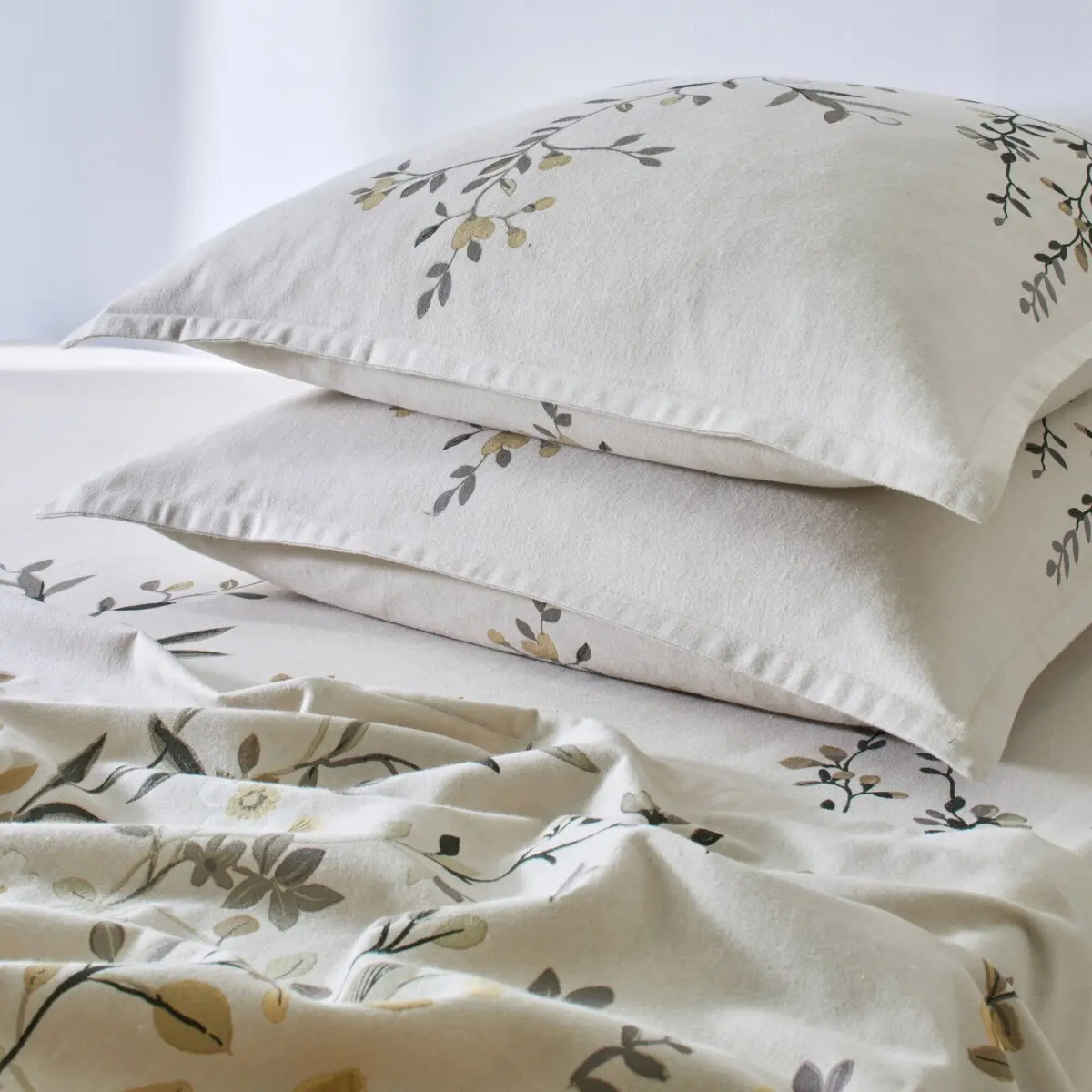 Povlečení Mélodie s potiskem, flanel 150g/cm2 béžová