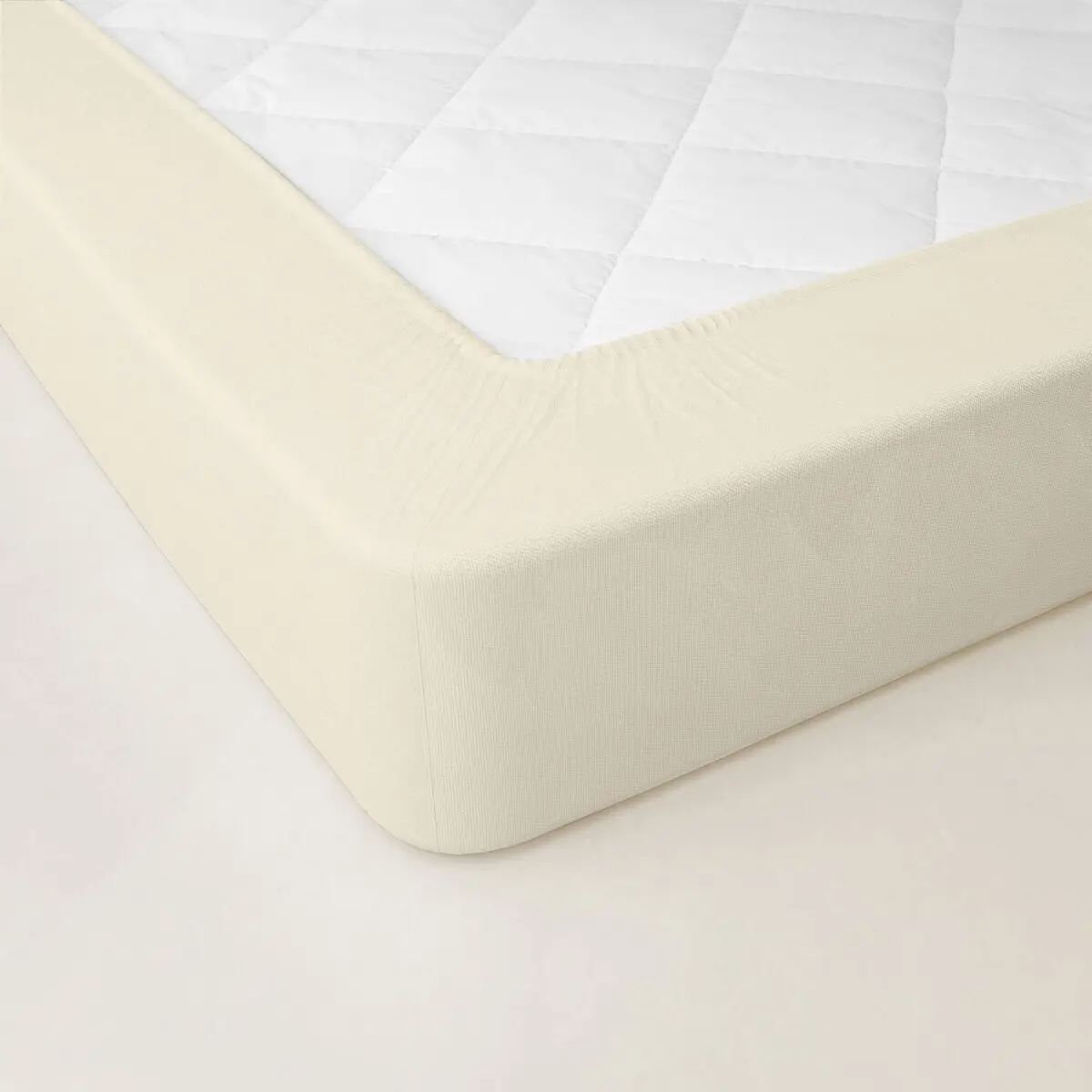 Jednobarevné perkálové napínací prostěradlo, hloubka rohů 40 cm