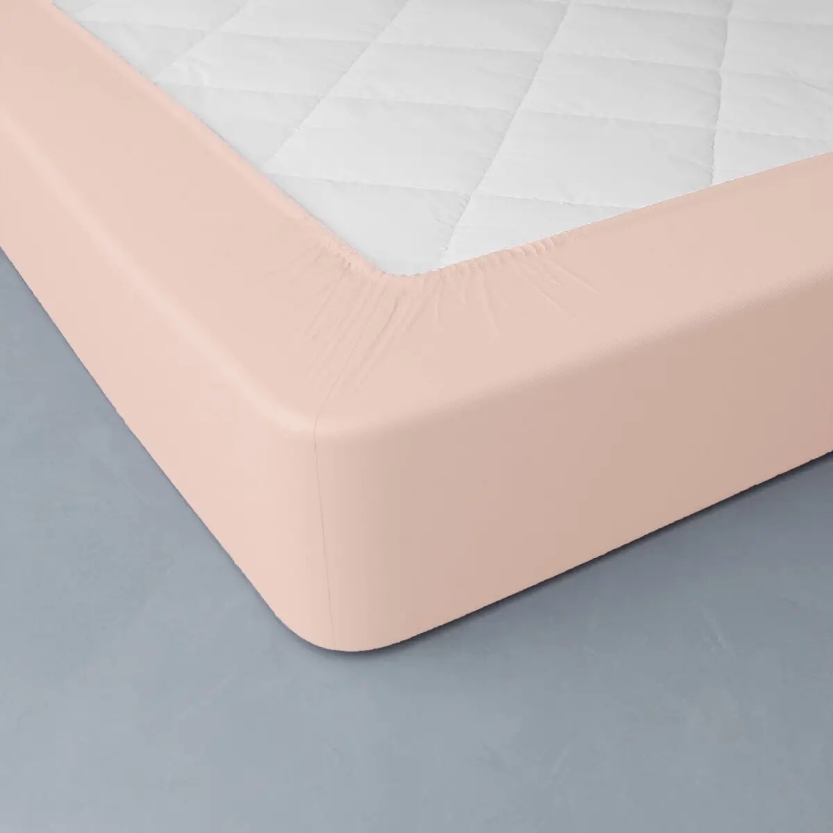 Jednobarevné napínací prostěradlo zn. Colombine®, žerzej, hloubka rohů 40 cm