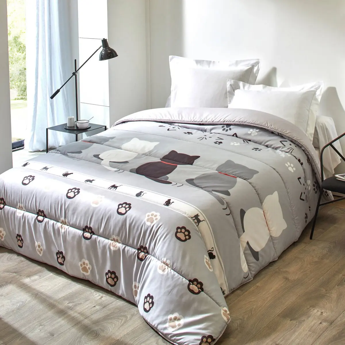 Oboustranná přikrývka s potiskem Kočky, mikrovlákno 400g/m2 bílá 200x200 cm