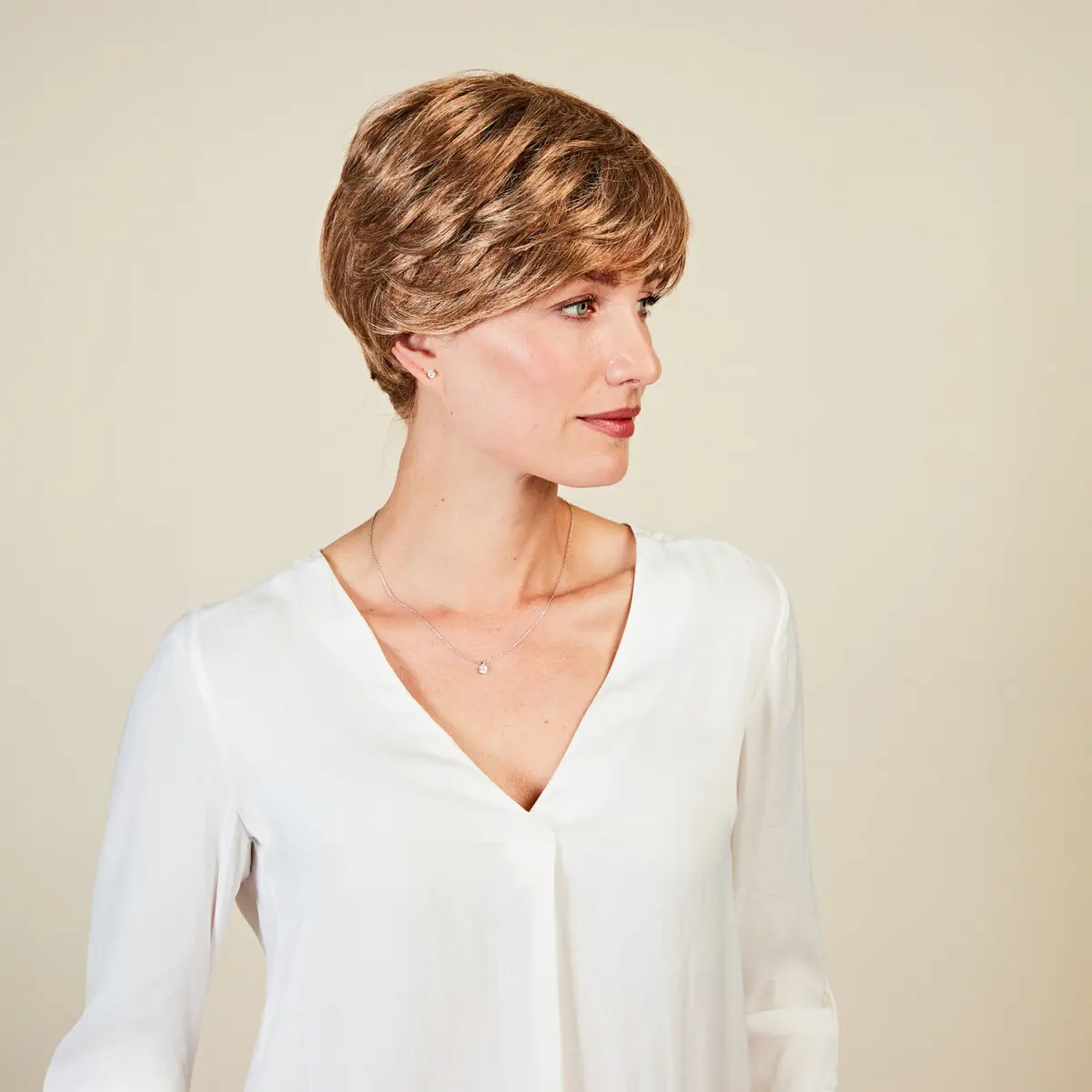 Paruka Naturell Tilda