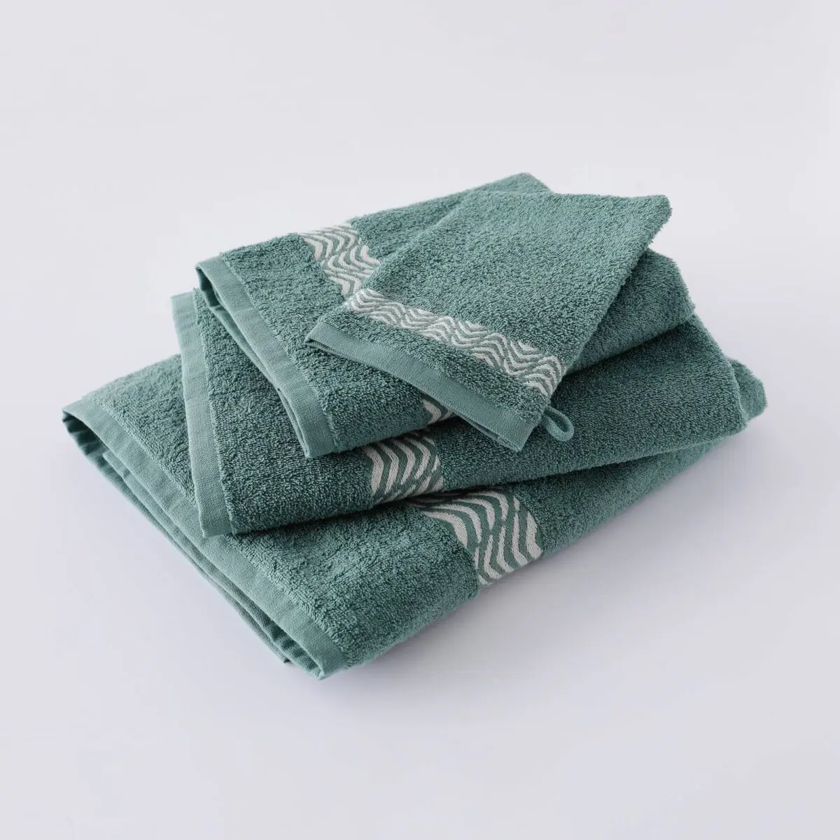 Koupelnový textil s originálním vyšitým lemem 420g/m2 eukalyptus