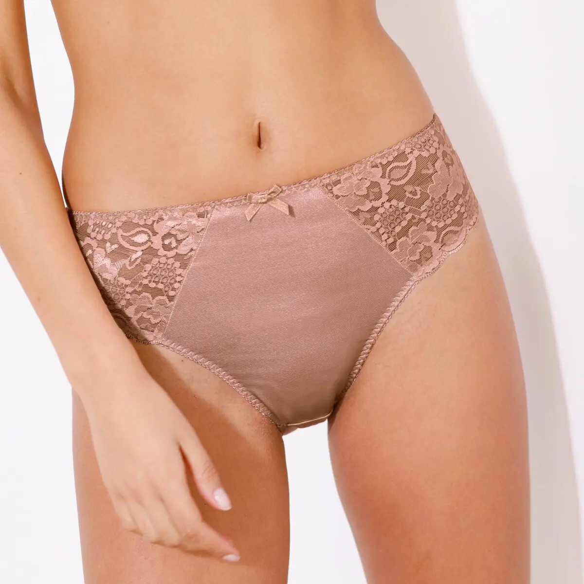 Sada 2 klasických kalhotek Avila zn.Confidence Lingerie® ze saténového úpletu s krajkou