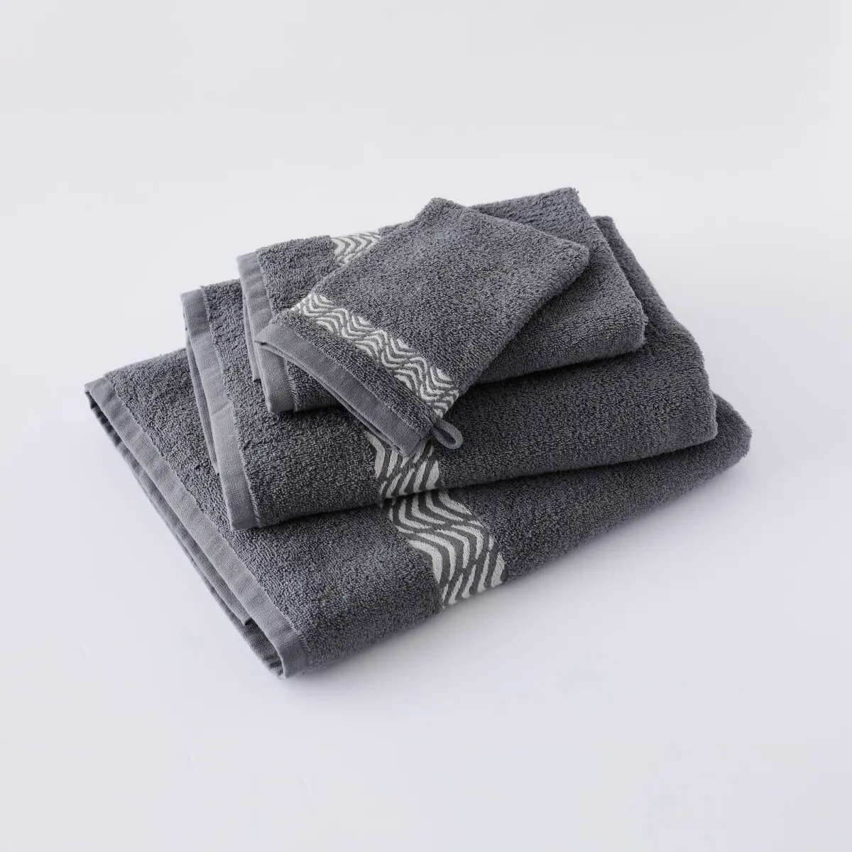Koupelnový textil s originálním vyšitým lemem 420g/m2