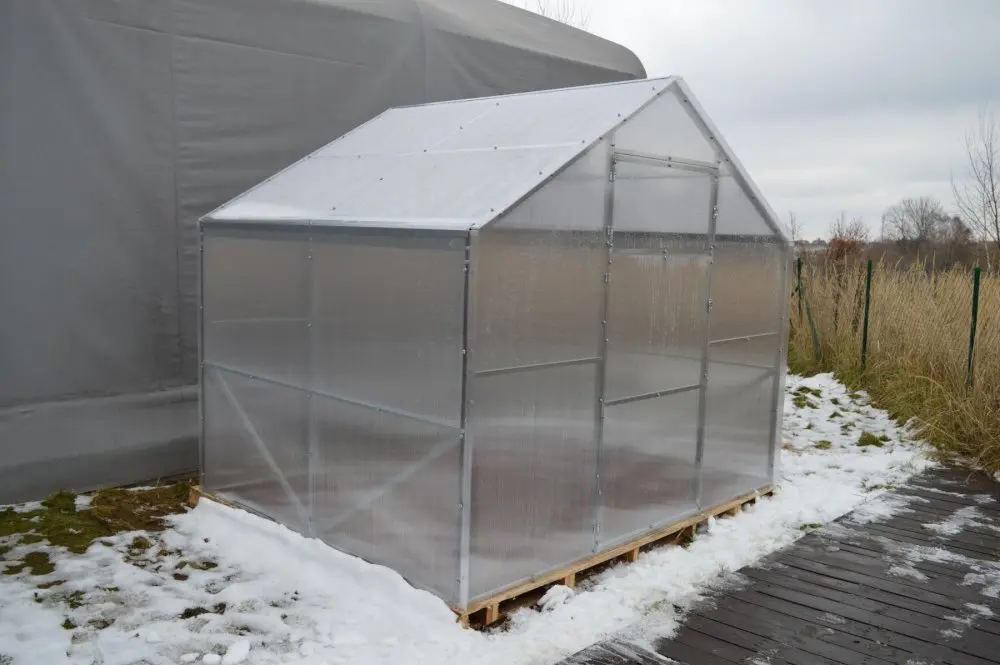 Skleník DOMIK 2,6x2 m polykarbonát Lanitplast
