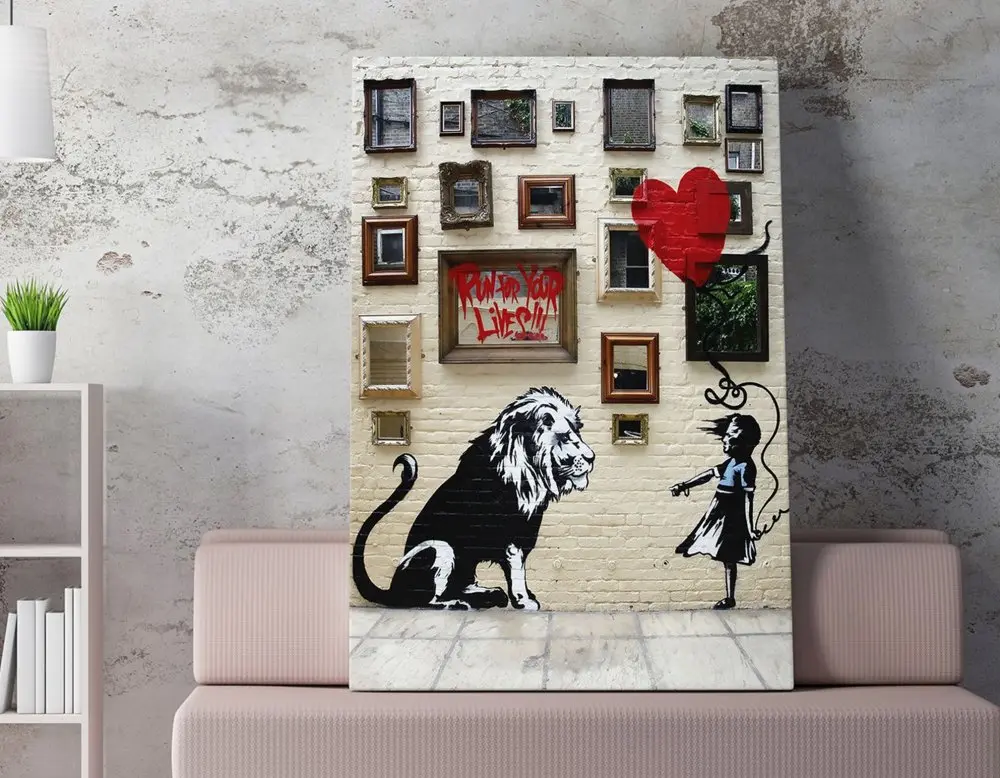 Wallity Obraz na plátně (50 x 70) Banksy Street Art – dívka a lev