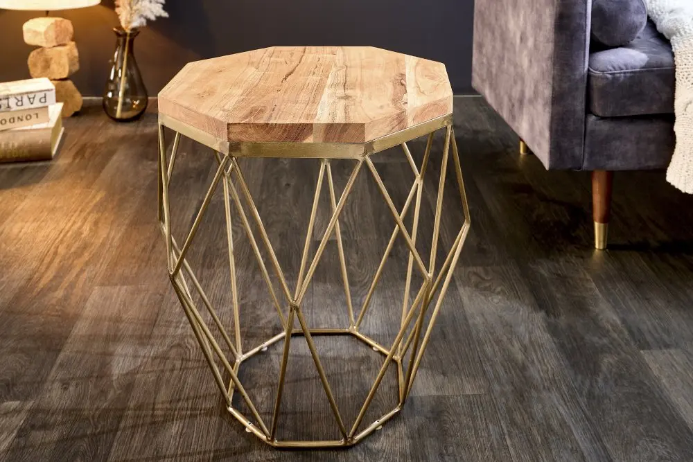 Estila Designový konferenční stolek Solid Diamond z masivu v moderním stylu s kovovou podstavou ve zlaté barvě hnědý 50cm