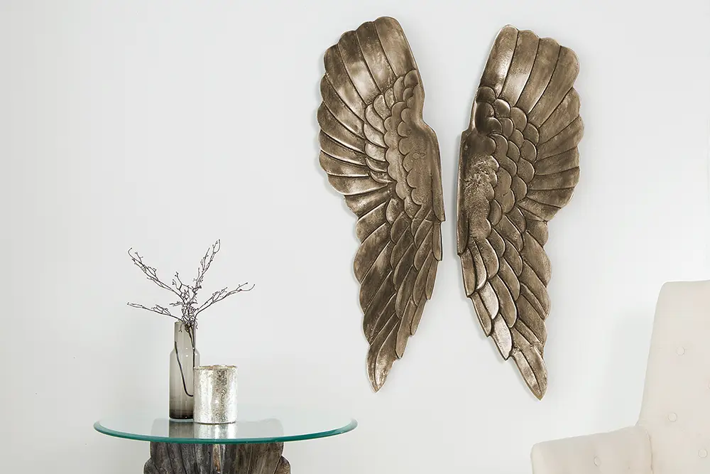 Estila Vintage nástěnná dekorace Angel Wings z kovu ve stříbrné patinované barvě s detailním reliéfem rtů 65 cm