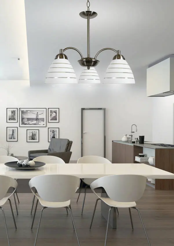 Saténová závěsná lampa 3x60W se skleněnými stínidly Uli