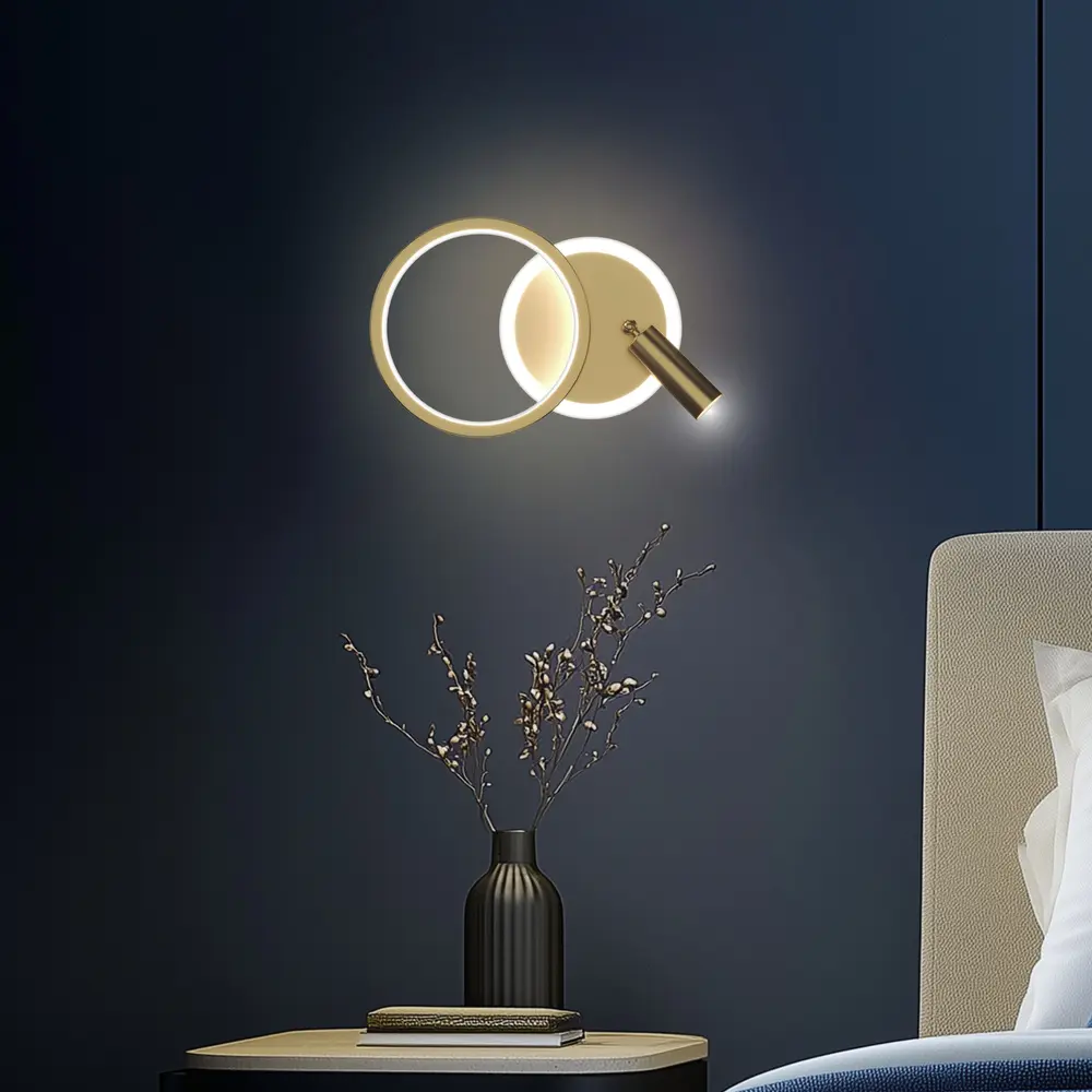 Nástěnná lampa MONET kruhová zlatá 18W LED 3000K bílé stínidlo