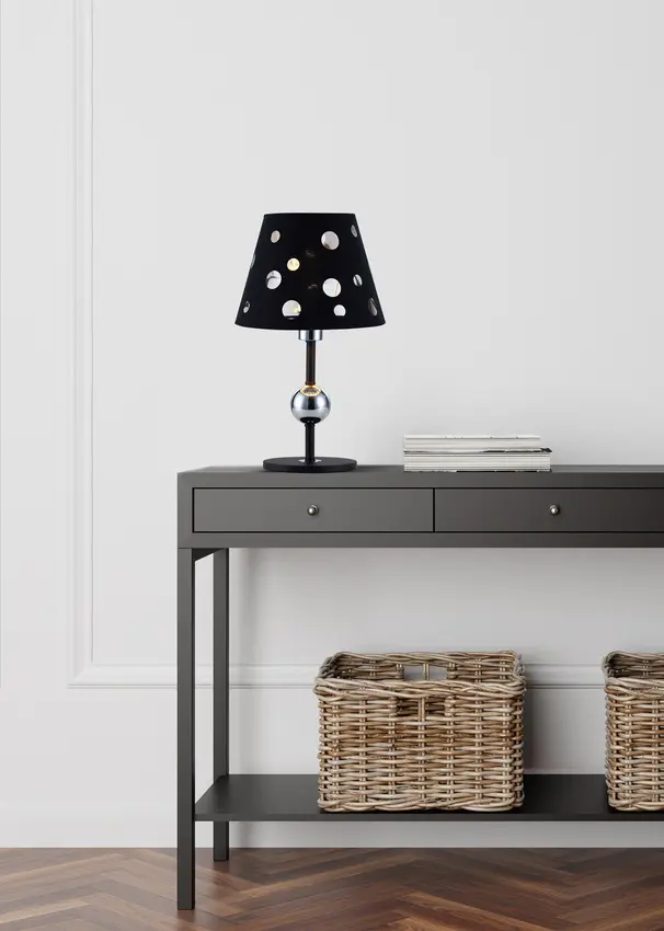 Černá stolní lampa Batley Ledea s otvory