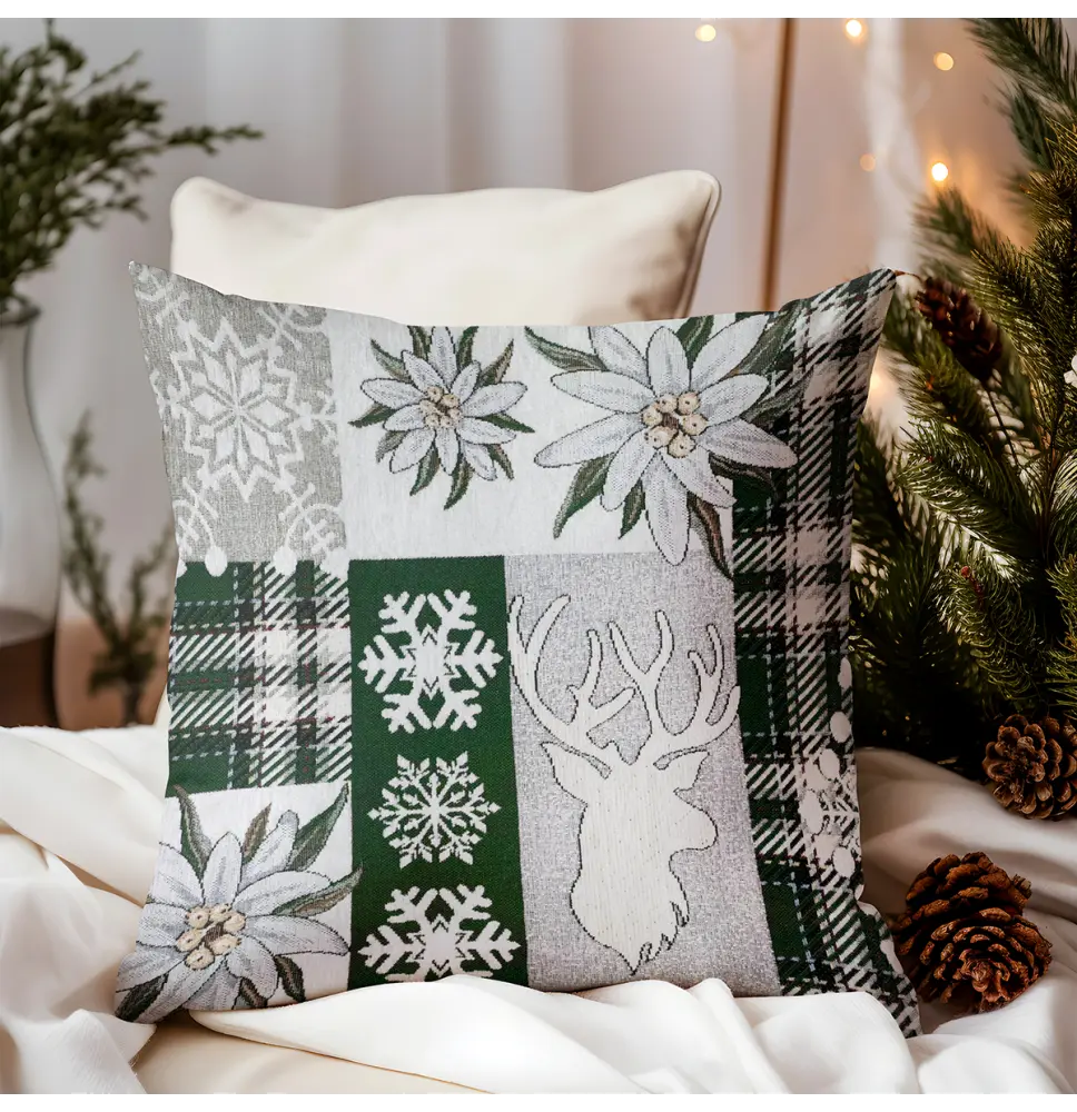 Elegantní vánoční povlak na polštář se soby v zelené barvě Šířka: 42 cm | Délka: 42 cm