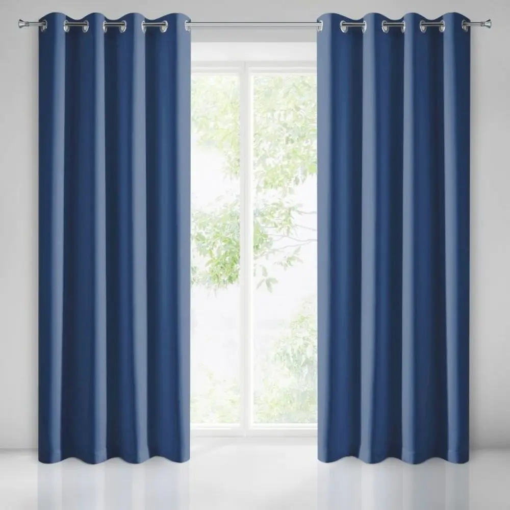 Jednobarevný zetemňujúci závěs tmavě modrý Délka: 250 cm