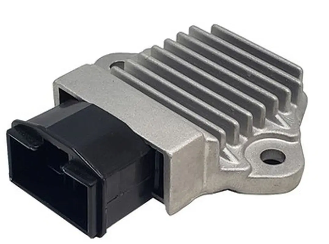 DZE regulátor napětí HONDA SH 125 SCOOPY 01-04; VT 125C 01-07; XLV 125 VARADERO 01-06; CB 250 91-07; CB 500 94-02; CB 600 HORNET 01-03; CBR