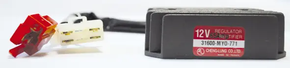 CL regulátor napětí HONDA XL 600V TRANSALP 89-90 (65A) (CL regulátor napětí HONDA XL 600V TRANSALP 89-90 (65A))