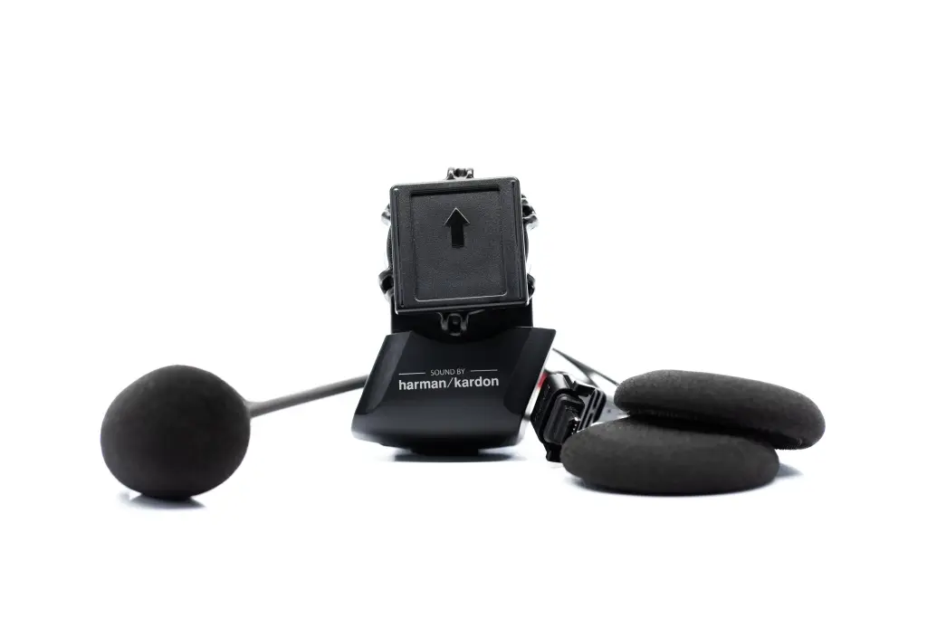 SENA montážní sada interkomu s kamerou 50C s mikrofonem a reproduktory s audio systémem HARMAN KARDON (EL) (SENA montážní sada interkomu s kamerou)