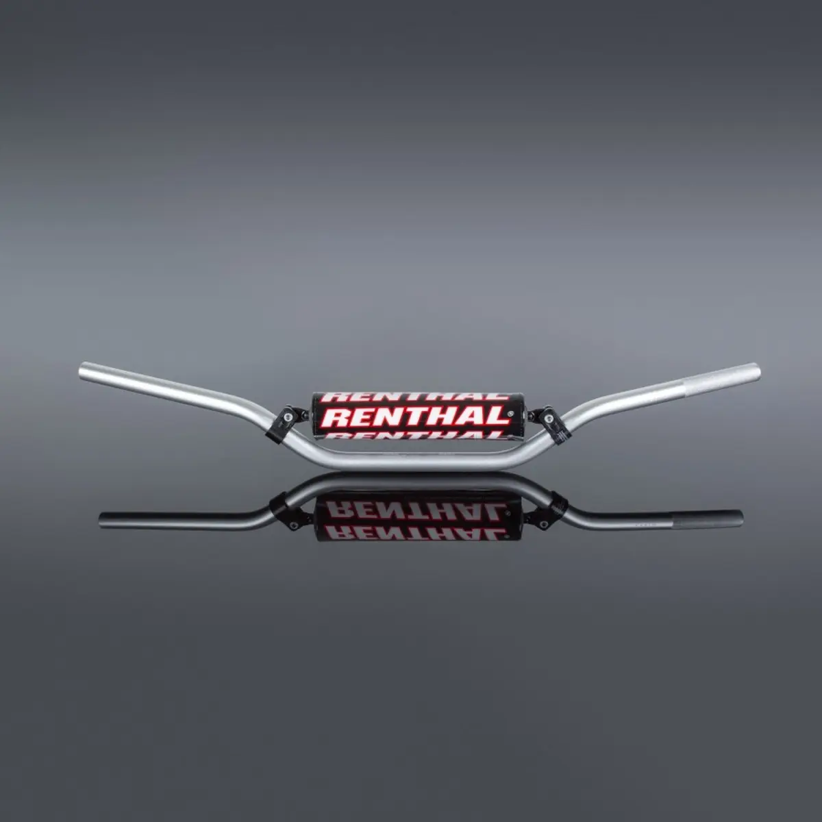RENTHAL řidítka 7/8 (22mm) MX HANDLEBAR SILVER ENDURO PADDED barva stříbrná s chráničem (RENTHAL řidítka 7/8 (22mm) MX HANDLEBAR SILVER ENDURO PADDED)