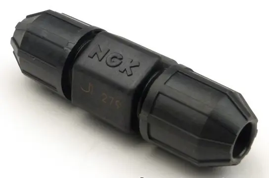 NGK konektor vysokonapěťového kabelu (NR 8739) (NGK konektor vysokonapěťového kabelu (NR 8739))