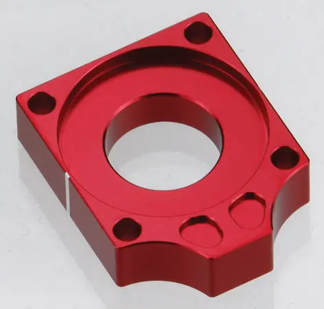 ACCEL napínač zadní osy HONDA CRF 250R '10-'12, CRF 450R '09-'12 barva červená (ACCEL napínač zadní osy HONDA CRF 250R '10-'12, CRF 450R '09-'12)