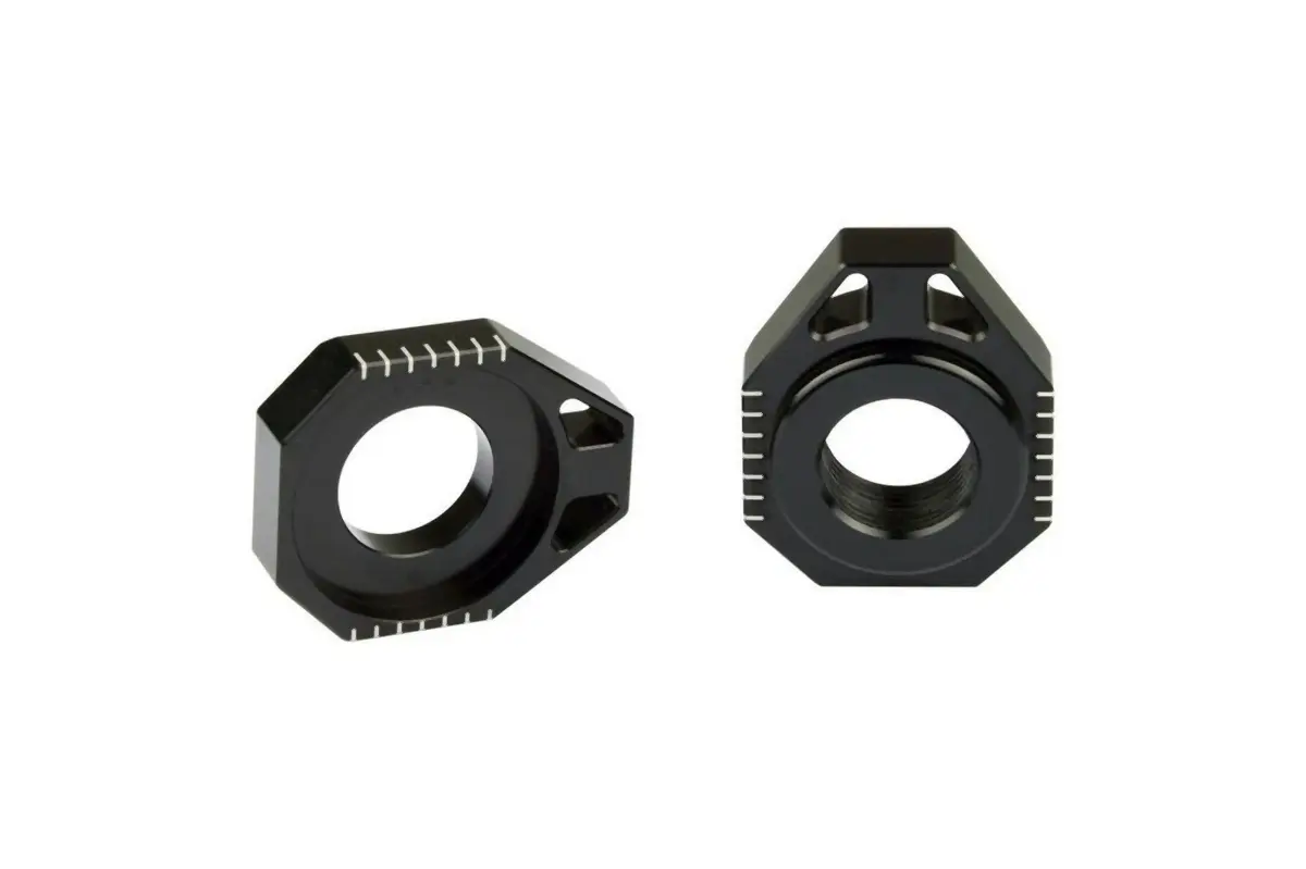 SCAR RACING napínák zadní osy KTM 125 - 450 SX / SXF '23-'25, 250 - 500 EXCF '24-'25, 250 - 450 XCF '23-'25 barva černá ( )