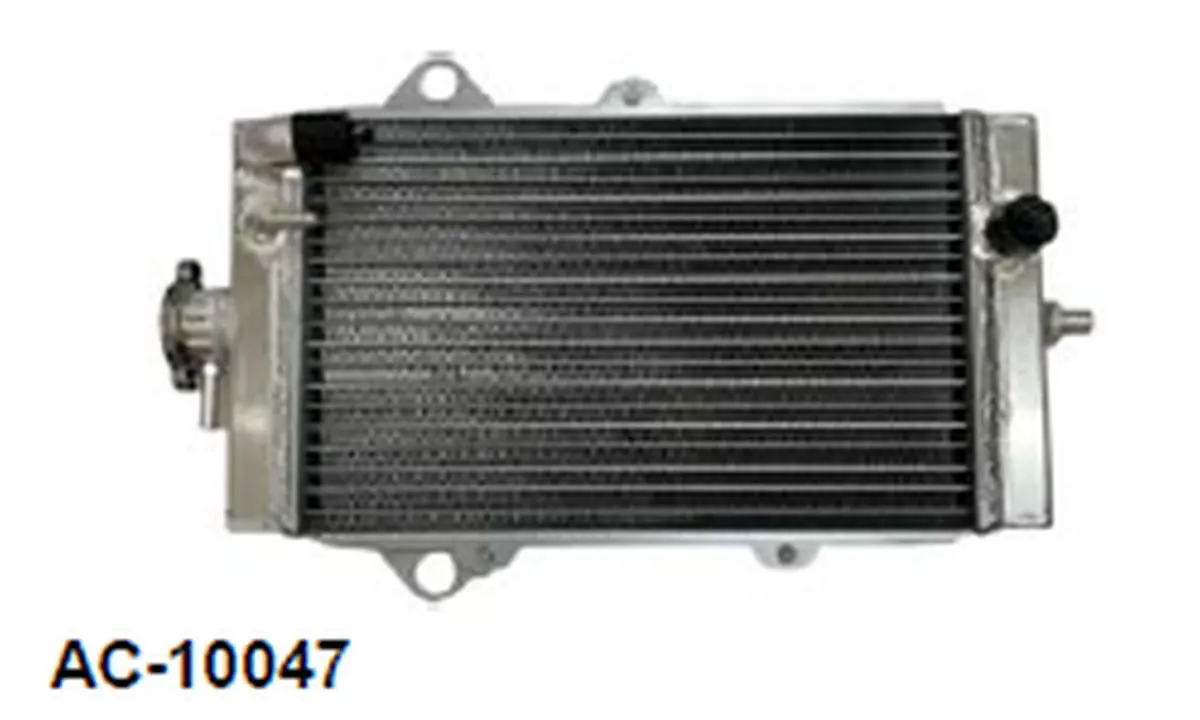 BRONCO chladič POLARIS RANGER 570 15, RANGER 900 / XP 14-19, RANGER 1000 17-22, RANGER 1000 DIESEL 15-21 zesílený se standardní kapacitou (1240664)