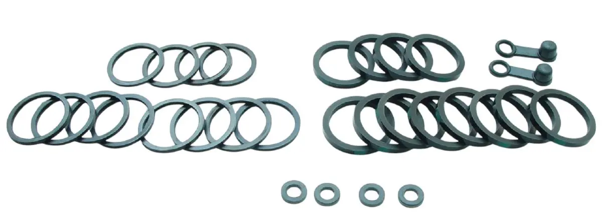TOURMAX opravná sada brzdového třmenu přední SUZUKI GSXR 750 96-99/GSXR1300/TL 1000/GSXR 1000 01-02/ GSX 1400 02-07 vyrobeno v Japonsku (TOURMAX)