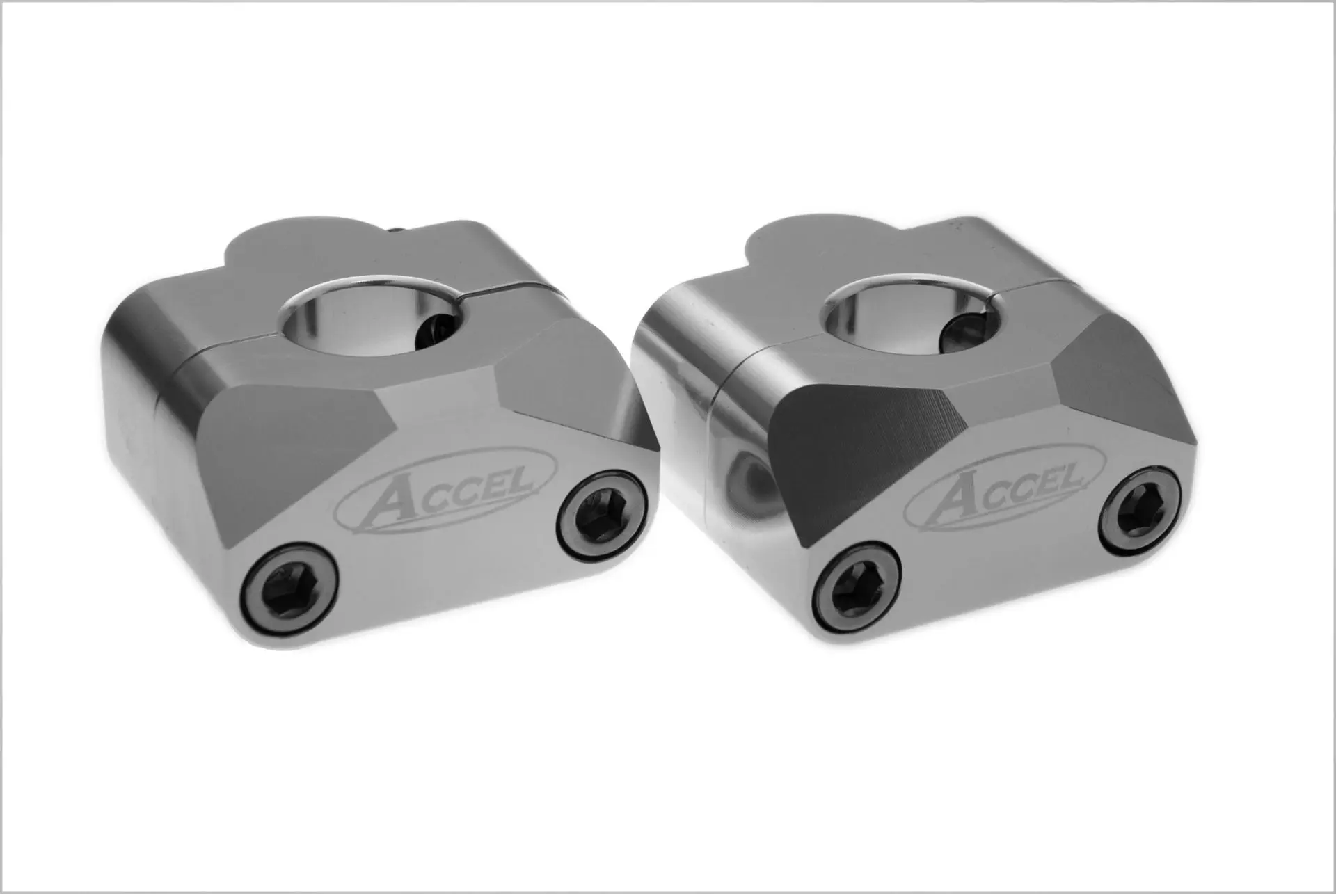 ACCEL držáky/zvedáky na řidítka (spodní-22,2/horní-28,6mm) výška 20mm barva stříbrná (BM-01SV22/28) (ACCEL držáky/zvedáky na řidítka)