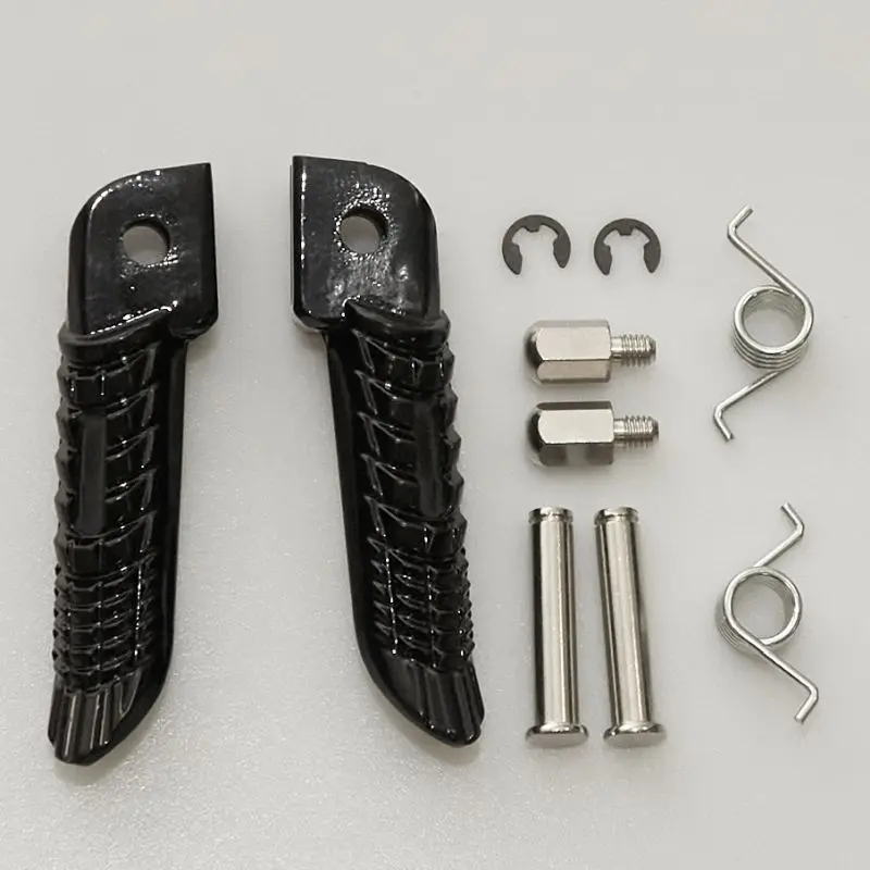 BIKETEC PARTS sada stupaček kompletní s upevněním SUZUKI GSXR 600/750/1000 01-12 barva černá (BIKETEC PARTS sada stupaček kompletní s upevněním)