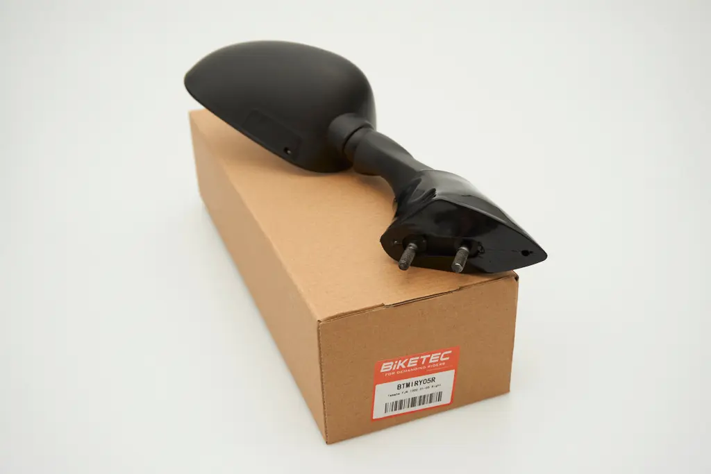 BIKETEC PARTS zrcátko YAMAHA FJR 1300 01-05 pravé (BIKETEC PARTS zrcátko YAMAHA FJR 1300 01-05 pravé)
