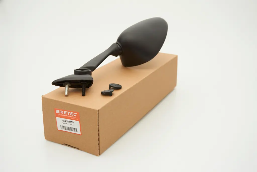 BIKETEC PARTS zrcátko YAMAHA YZF-R1 (09-14) pravé (BIKETEC PARTS zrcátko YAMAHA YZF-R1 (09-14) pravé)