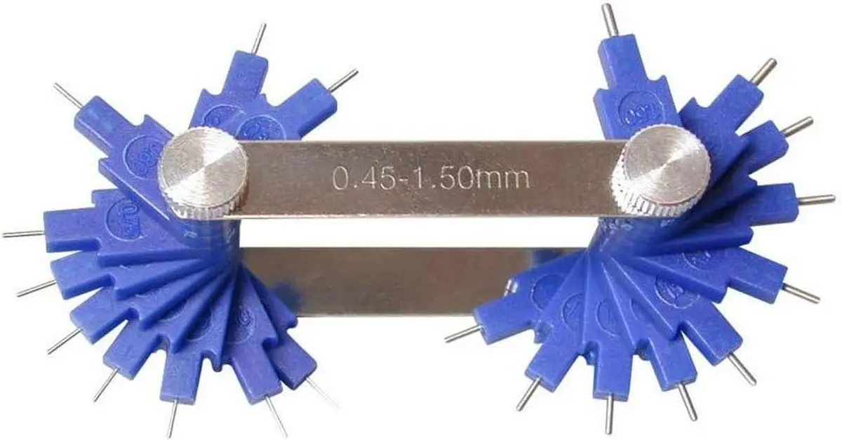 BUZZETTI nástroj pro měření a čištění trysek karburátoru od 0,45mm do 1,5mm (BUZZETTI nástroj pro měření a čištění trysek karburátoru od 0,45mm do)