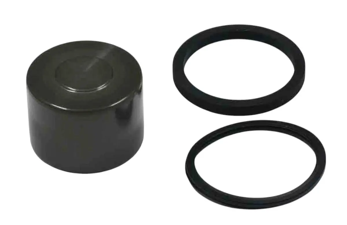 TOURMAX píst brzdového třmenu s těsněními YAMAHA YZF R6 05-08, R1 02-06 (horní) vyrobeno v Japonsku (TOURMAX píst brzdového třmenu s těsněními YAMAHA)