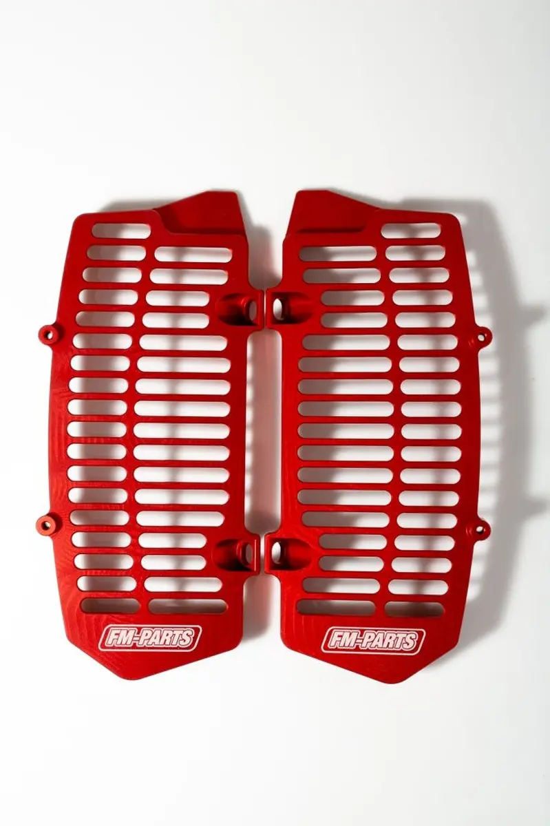 FM-PARTS kryty chladiče (mřížka) hliník KTM/HUSQVARNA 20-23 barva červená (FM-PARTS kryty chladiče (mřížka) hliník KTM/HUSQVARNA 20-23 barva červená)