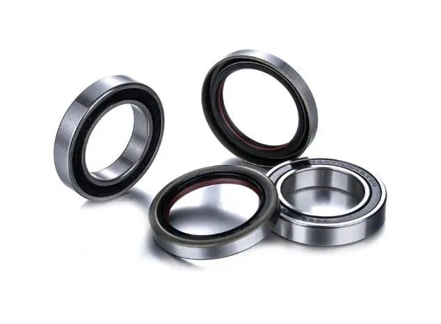 FACTORY LINKS ložiska předního kola s těsněními KAWASAKI KX 250 / 450 F (KXF) '21-'26, YAMAHA YZF 250 / 450 '21-'26 (25-1402) LOW FRICTION - snížené