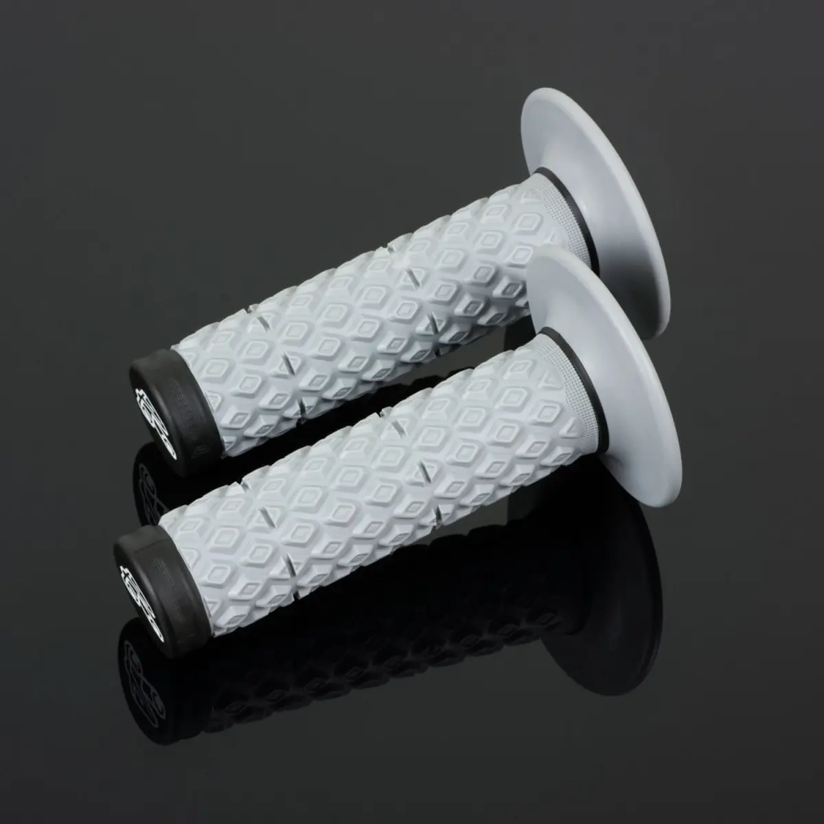 RENTHAL gripy MX COMFORT GRIPS SOFT/FIRM barva černá ( )
