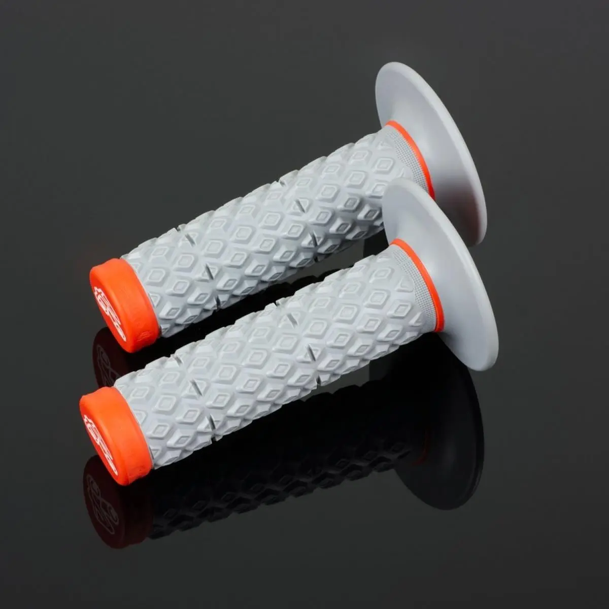 RENTHAL gripy MX COMFORT GRIPS SOFT/FIRM barva oranžová ( )