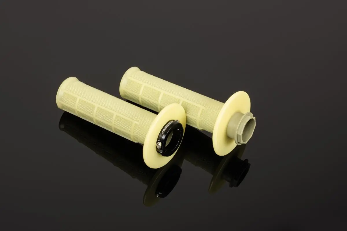 RENTHAL gripy MX R-WORKS LOCK-ON ARAMID (HALF WAFFLE) barva krémová ( )