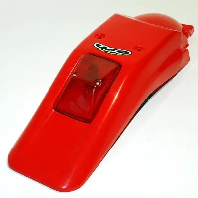 UFO blatník zadní HONDA XR 250/400R 96-26, se světlem originální vzor barva červená (UFO blatník zadní HONDA XR 250/400R 96-26, se světlem originální)