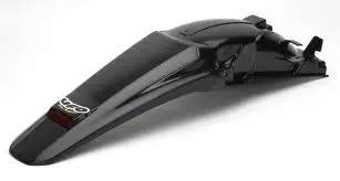 UFO blatník zadní HONDA CRF 250X 04-17, se světlem LED barva černá (UFO blatník zadní HONDA CRF 250X 04-17, se světlem LED barva černá)