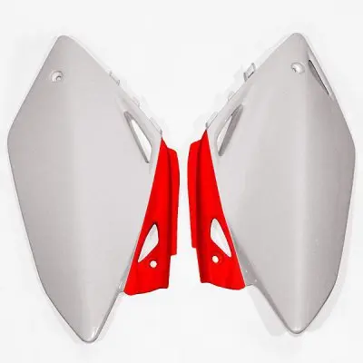 UFO boční tabulky HONDA CRF 450R 05-06 barva OEM (bílá/červená) (UFO boční tabulky HONDA CRF 450R 05-06 barva OEM (bílá/červená))
