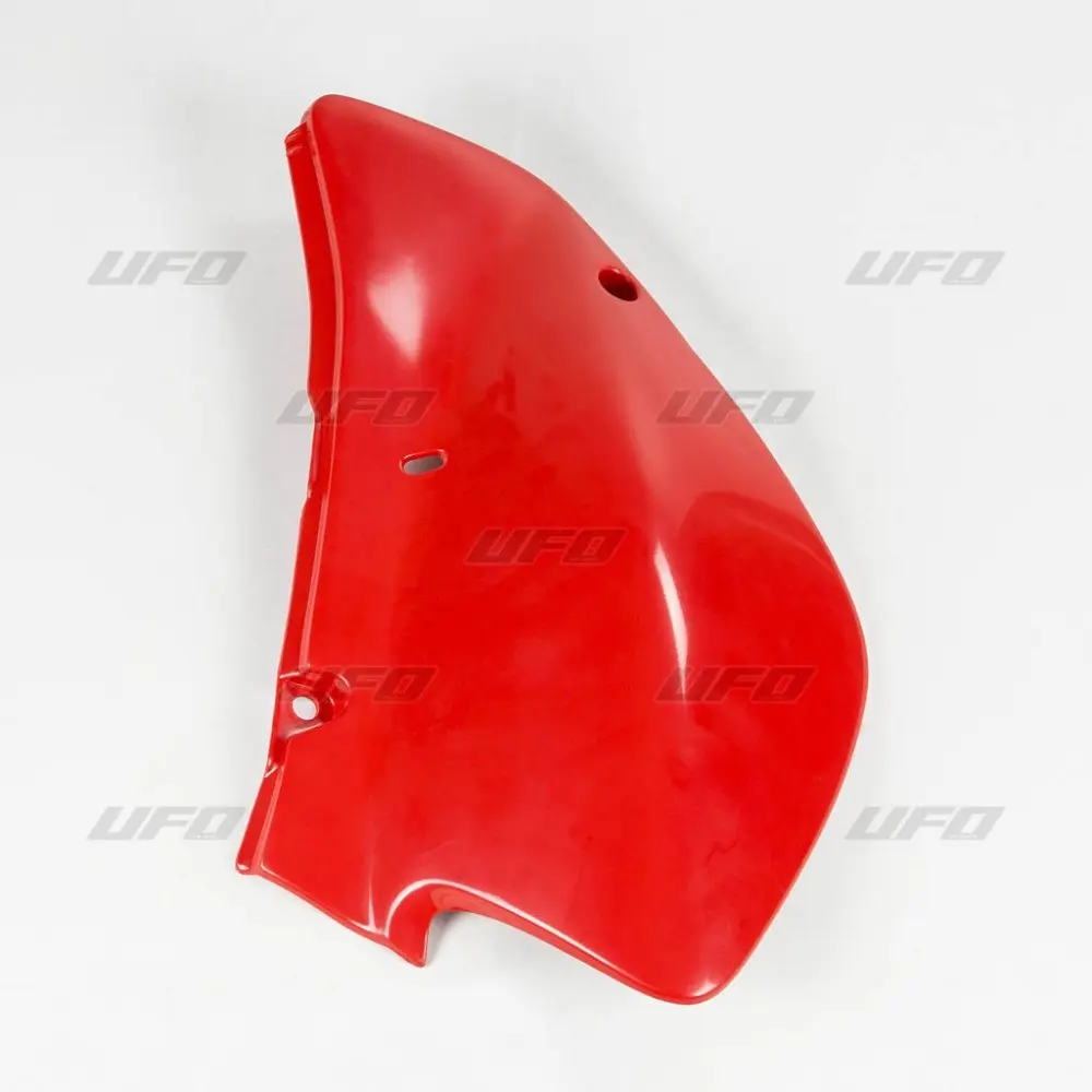 UFO boční tabulky na startovací číslo HONDA XR 650R 00-20 (1 kus pravý) barva červená ( )